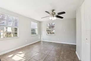 2010 E Yukon St, Tampa, FL 33604 - Photo 15