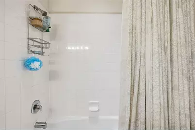 12122 Rambling Stream Drive, Riverview, FL 33569 - Photo 11