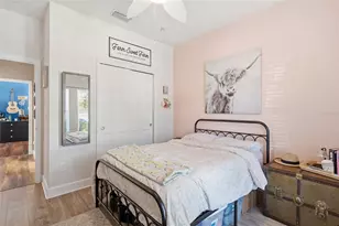 12122 Rambling Stream Dr, Riverview, FL 33569 - Photo 7