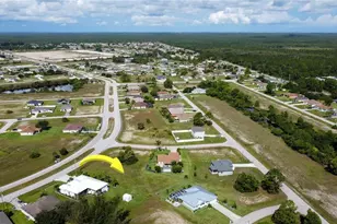 4239 E Gator Cir, Cape Coral, FL 33909 - Photo 15