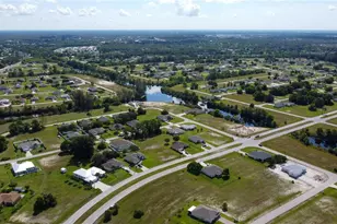 4239 E Gator Cir, Cape Coral, FL 33909 - Photo 25