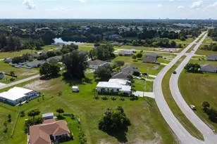 4239 E Gator Cir, Cape Coral, FL 33909 - Photo 5