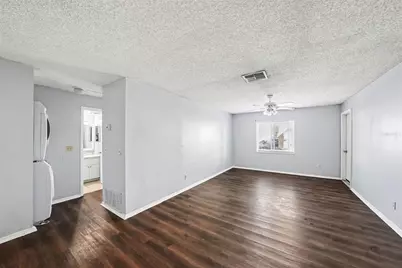 550 Golden Raintree Place #550, Brandon, FL 33510 - Photo 5