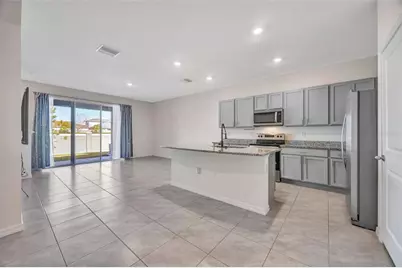 32395 Turtle Grace Loop, Wesley Chapel, FL 33545 - Photo 11