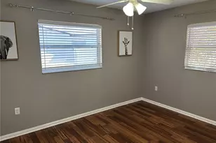 6106 Lawncrest Pl, Dover, FL 33527 - Photo 9