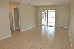 9515 Fieldview Cir, Thonotosassa, FL 33592 - Photo 13