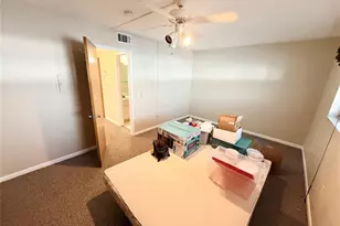 5875 18th St N, Saint Petersburg, FL 33714 - Photo 17