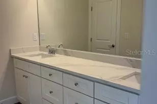 5721 Desert Rose Pl, Tampa, FL 33615 - Photo 17