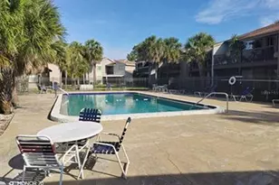 6306 Newtown Cir, Tampa, FL 33615 - Photo 11