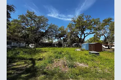 4919 Huron Street, Zephyrhills, FL 33541 - Photo 5