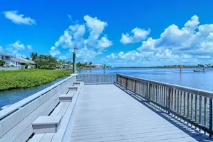 6047 E Peppertree Way, Sarasota, FL 34242 - Photo 27