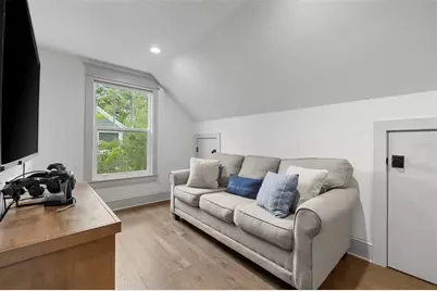 2420 14th Street N, Saint Petersburg, FL 33704 - Photo 31