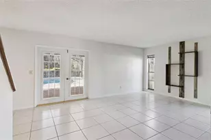 4646 Landscape Dr, Tampa, FL 33624 - Photo 17