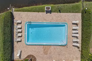 484 Santa Cruz Pl NE, Saint Petersburg, FL 33703 - Photo 45