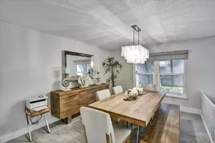 6046 W Peppertree Way, Sarasota, FL 34242 - Photo 5