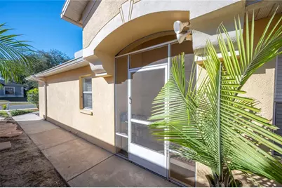 4504 Country Hills Boulevard, Plant City, FL 33563 - Photo 5