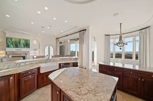 1040 Eldorado Ave, Clearwater Beach, FL 33767 - Photo 11