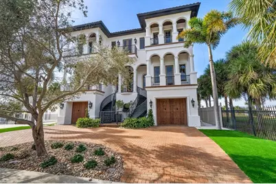 1040 Eldorado Avenue, Clearwater Beach, FL 33767 - Photo 1