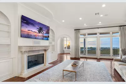 1040 Eldorado Avenue, Clearwater Beach, FL 33767 - Photo 9