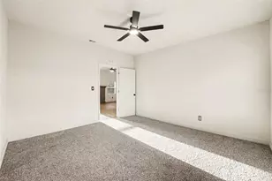 129 W Park Ave, Lake Wales, FL 33853 - Photo 15