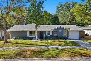 49 Valencia Cir, Safety Harbor, FL 34695 - Photo 1