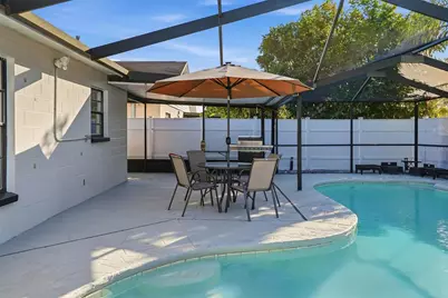 9209 Camino Villa Boulevard, Tampa, FL 33635 - Photo 39