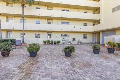 4550 Cove Circle #303, Saint Petersburg, FL 33708 - Photo 33