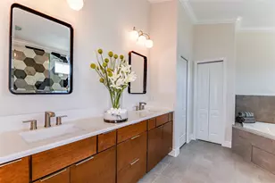 18460 Purple Crk Ln, Lutz, FL 33549 - Photo 11