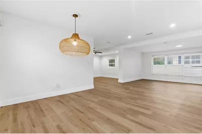 327 Sunny Lane, Belleair, FL 33756 - Photo 5