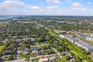 327 Sunny Ln, Belleair, FL 33756 - Photo 45