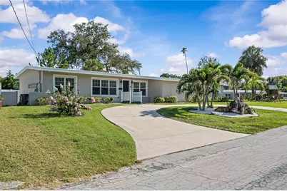 327 Sunny Lane, Belleair, FL 33756 - Photo 51
