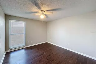 8508 Woodhurst Dr, Tampa, FL 33615 - Photo 23