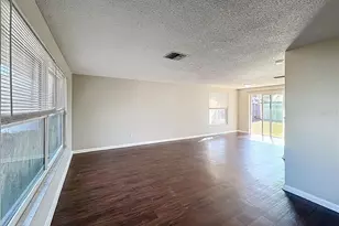 8508 Woodhurst Dr, Tampa, FL 33615 - Photo 21