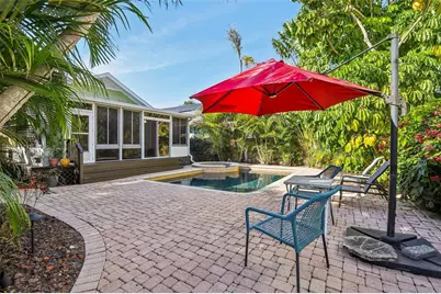 921 3rd Street N, Saint Petersburg, FL 33701 - Photo 51