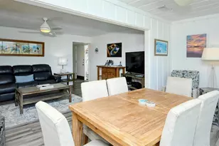 6044 W Peppertree Way, Sarasota, FL 34242 - Photo 9