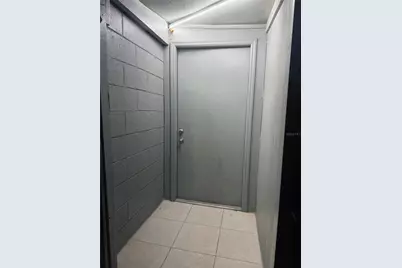 8518 Woodlake Drive, Tampa, FL 33615 - Photo 51