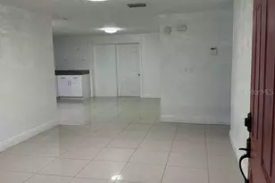 8518 Woodlake Dr, Tampa, FL 33615 - Photo 5