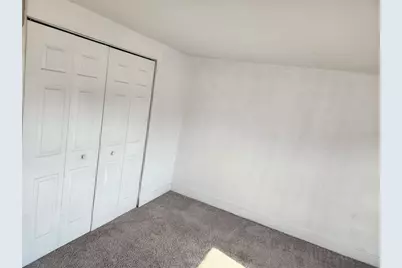 8518 Woodlake Drive, Tampa, FL 33615 - Photo 21