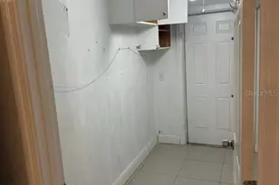 8518 Woodlake Dr, Tampa, FL 33615 - Photo 47