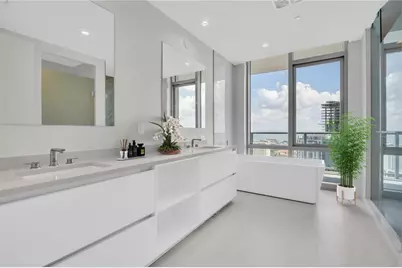 400 Central Avenue #2207, Saint Petersburg, FL 33701 - Photo 7
