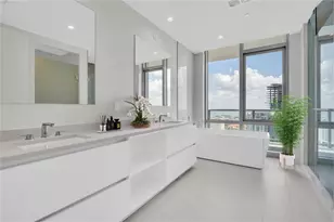 400 Central Ave, Saint Petersburg, FL 33701 - Photo 7