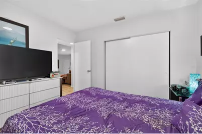 4273 Elkcam Boulevard SE, Saint Petersburg, FL 33705 - Photo 11