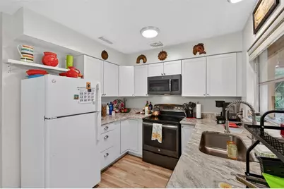 4273 Elkcam Boulevard SE, Saint Petersburg, FL 33705 - Photo 17