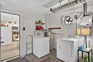 4273 Elkcam Blvd SE, Saint Petersburg, FL 33705 - Photo 25