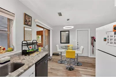 4273 Elkcam Boulevard SE, Saint Petersburg, FL 33705 - Photo 19