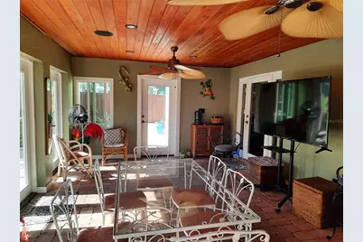 8602 Leighton Drive, Tampa, FL 33614 - Photo 15