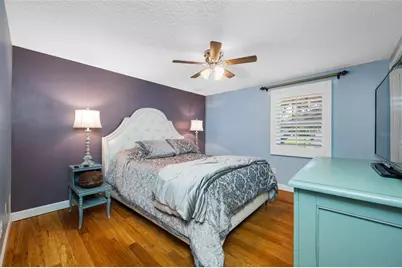 8602 Leighton Drive, Tampa, FL 33614 - Photo 17