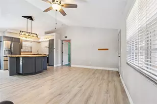 15327 Green Jay Rd, Weeki Wachee, FL 34614 - Photo 5