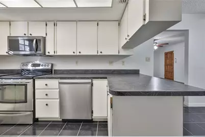 7201 E 21st Avenue, Tampa, FL 33619 - Photo 7