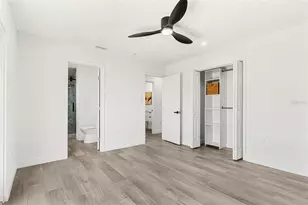 380 Colony Point Rd S, Saint Petersburg, FL 33705 - Photo 39